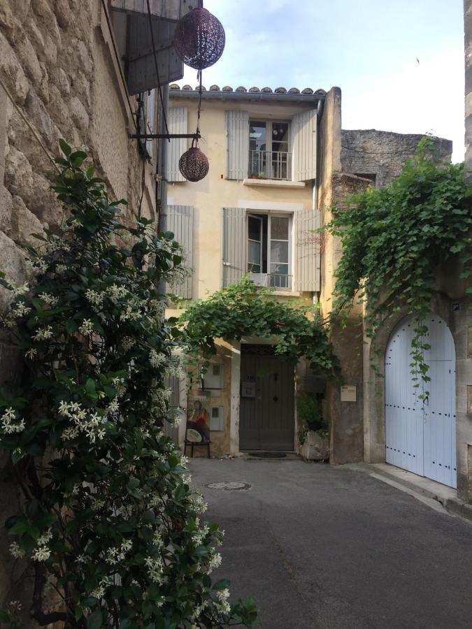 Appartamento Le Lapin Blanc Saint-Rémy-de-Provence Esterno foto
