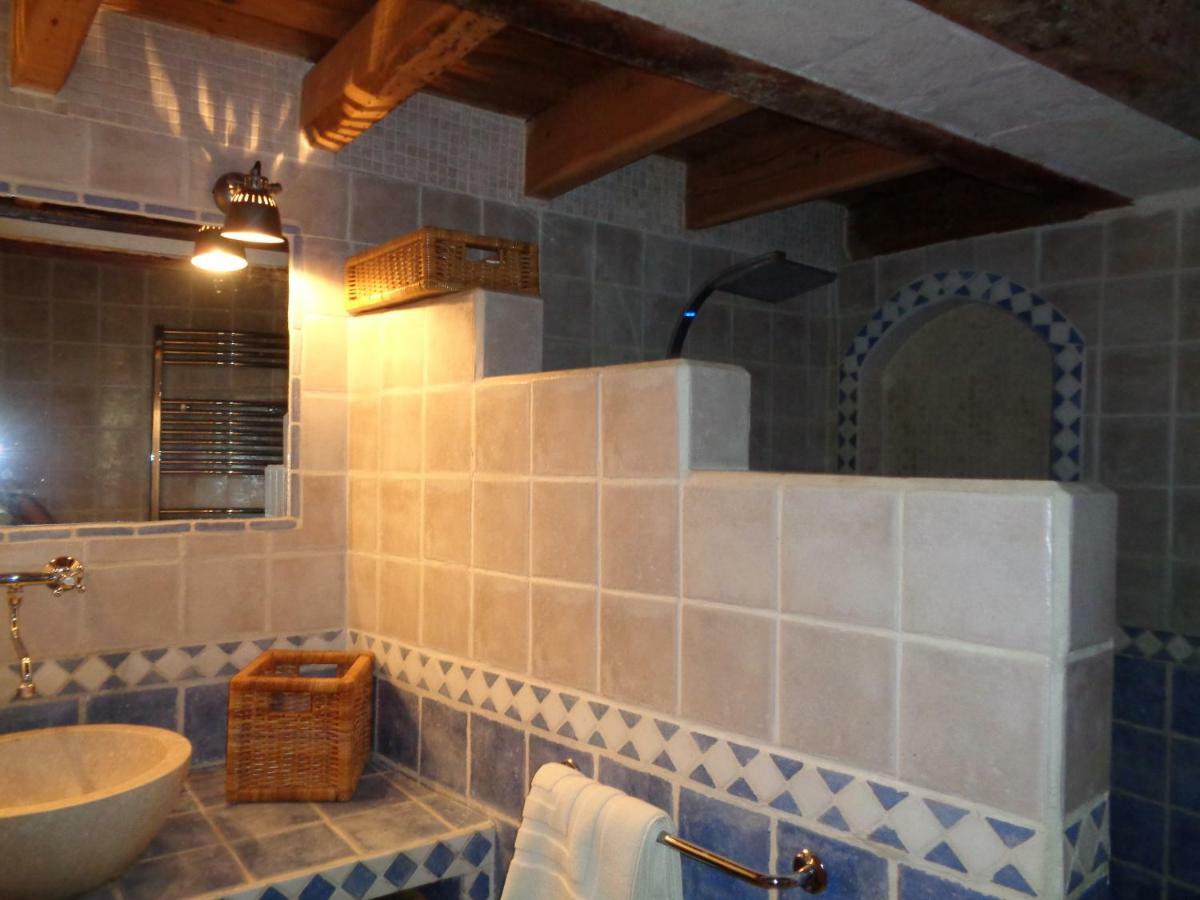 Appartamento Le Lapin Blanc Saint-Rémy-de-Provence Esterno foto